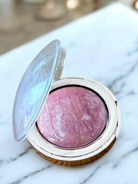 Tarte Shape Shape Tape Glow Blush in Luminous Berry